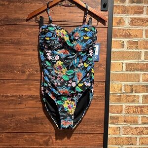 NWT Caribbean Joe  1pc Floral Women's Swimsuit Size 12 (7)